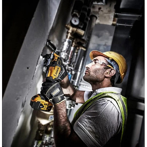 Багатофункціональний інструмент акумуляторний DeWalt XR Li-lon 18В 20000кол/хв 1.1кг без АКБ та ЗП