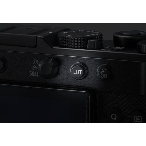 Цифр. фотокамера Panasonic DC-L10 Black