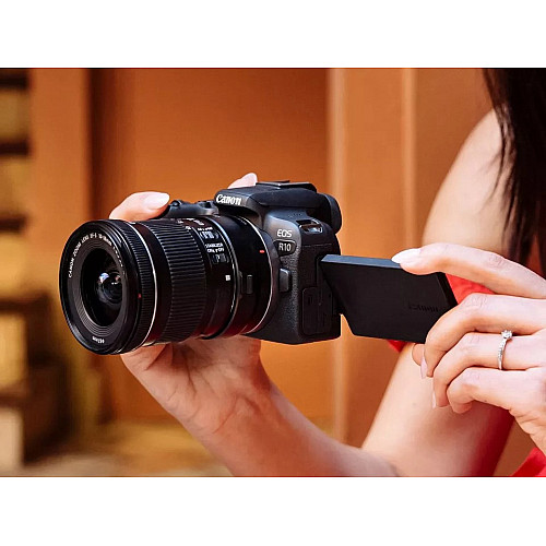Цифр. фотокамера Canon EOS R10 + RF-S 18-150 IS STM