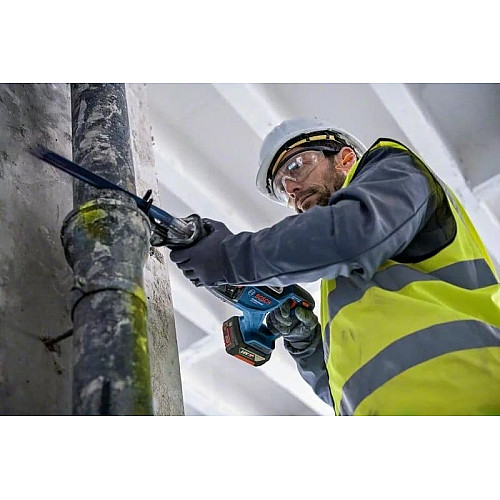 Пила сабельная аккумуляторная Bosch Professional GSA 185-LI 18В пропил 230мм ход 28мм 3.2кг без АКБ и ЗП