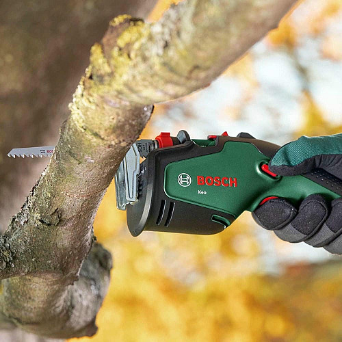 Пила шабельна акумуляторна Bosch KEO 18В пропил 80мм хід 20мм 1.4кг без АКБ та ЗП