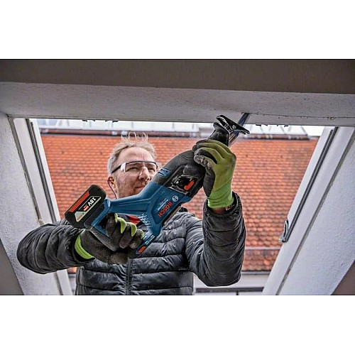Пила сабельная аккумуляторная Bosch Professional GSA 185-LI 18В пропил 230мм ход 28мм 3.2кг без АКБ и ЗП