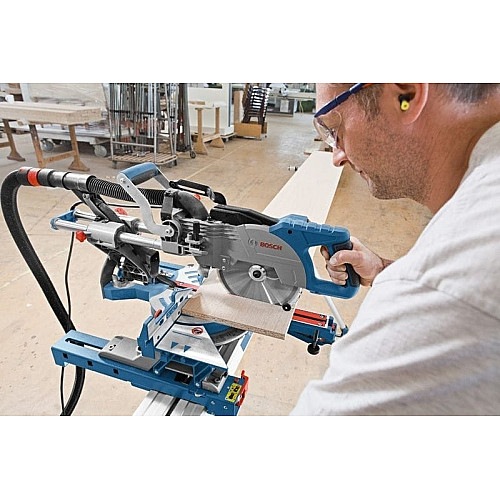 Пила торцовочная Bosch Professional GCM 8 SJL 1600Вт диск 216мм 17.3кг