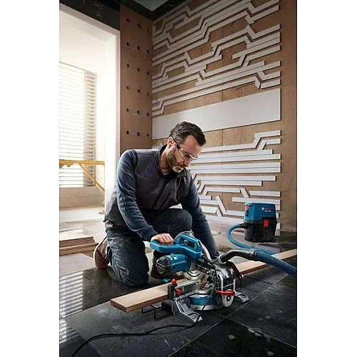 Пила торцовочная Bosch Professional GCM 216 1300Вт диск 216мм 10.1кг