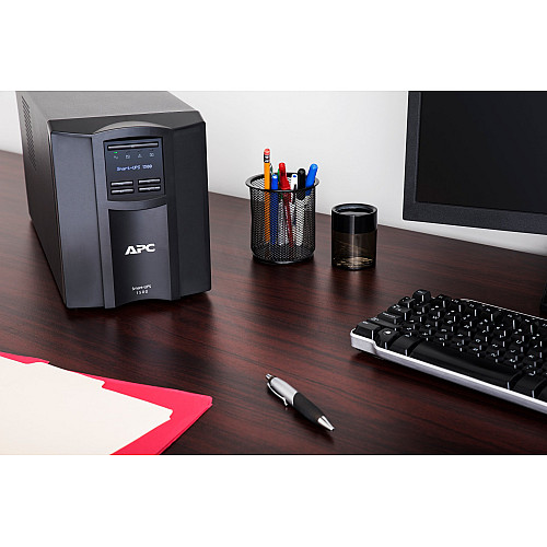 Джерело безперебійного живлення APC Smart-UPS 1500VA/1000W, LCD, USB, SmartConnect, 8xC13