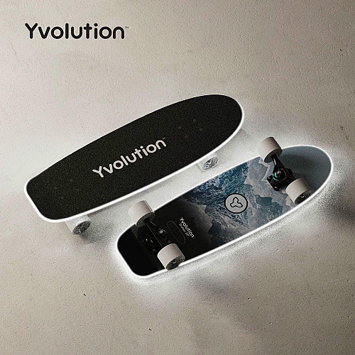 Скейтборд Yvolution Dynamo Cruiser LED 76см, синій