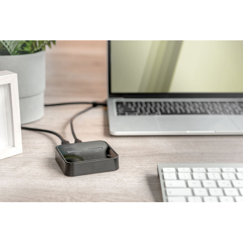 Док-станція DIGITUS Dual M.2 NVMe SSD USB Type-C 3.2 Black