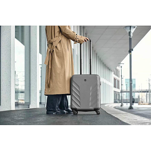 Чемодан Wenger, Motion, поликарбонат, малый, 55см, 30/40л, TSA, 4 колеса, серый