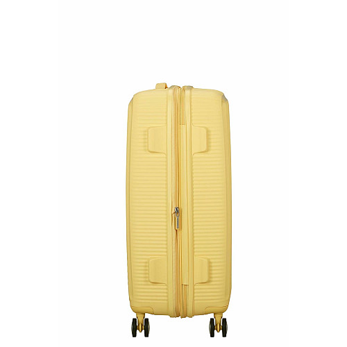 Чемодан American Tourister, Soundbox, полипропилен, средний, 67см, 71.5/81л, TSA, 4 колеса, EXP, пастельно-желтый