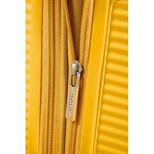 Чемодан American Tourister, Soundbox, полипропилен, малый, 55см, 35.5/41л, TSA, 4 колеса, EXP, желтый