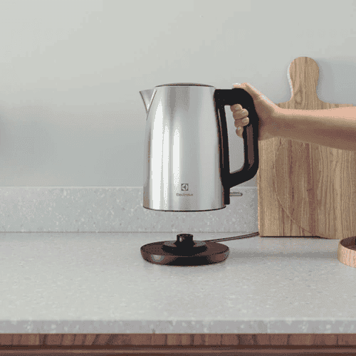 Электрочайник Electrolux 1.7л, Strix, металл, нерж. сталь
