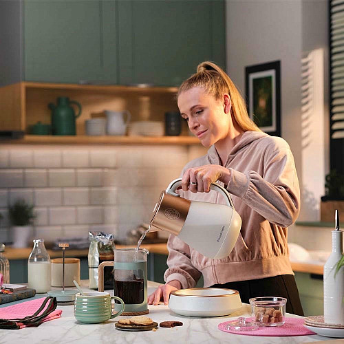 Електрочайник Russell Hobbs Calm, 1.7л, скло, біло-мідний