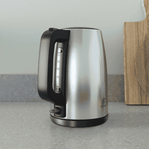 Электрочайник Electrolux 1.7л, Strix, металл, нерж. сталь