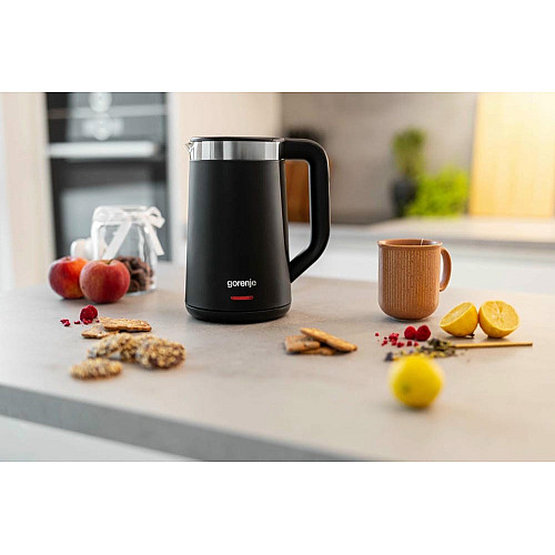 Электрочайник Gorenje 1.7л, Strix контроль, LED дисплей, черный