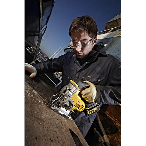 Лобзик акумуляторний DeWalt 18.0В XR 3000кол/хв хід 26мм 2.3кг без АКБ та ЗП