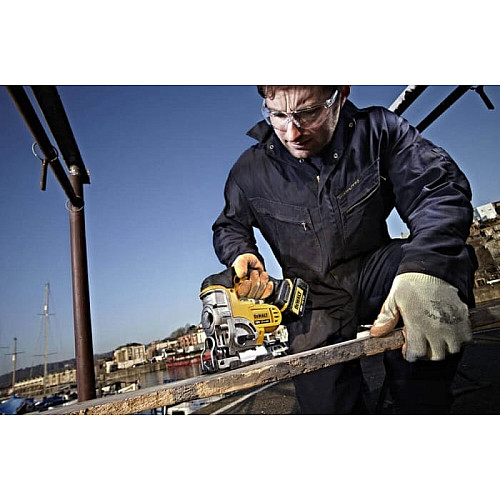 Лобзик акумуляторний DeWalt 18.0В XR 3000кол/хв хід 26мм 2.3кг без АКБ та ЗП