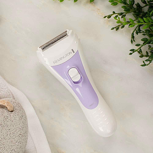 Бритва электр. Remington сетчатая Smooth&Silky, АААx2, сух.+влажн., женский триммер, бело-фиолетовый