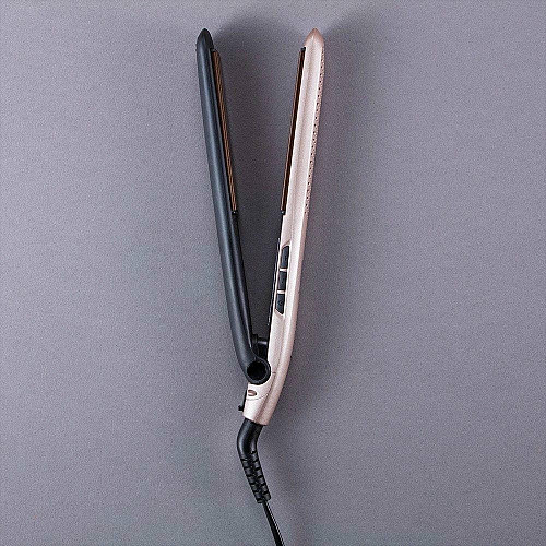 Выпрямитель Remington Aqualisse PRO, 230Вт, темп.режим-10, дисплей, керамика, серебристый