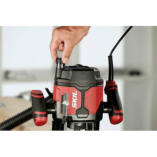 Фрезер SKIL 1860 AA 1400Вт цанга 6/6.35/8мм 30000об/мин 3.7кг
