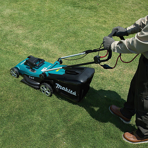 Газонокосарка мережева Makita ELM3720 220В 37см 40л 20-55мм 11.6кг