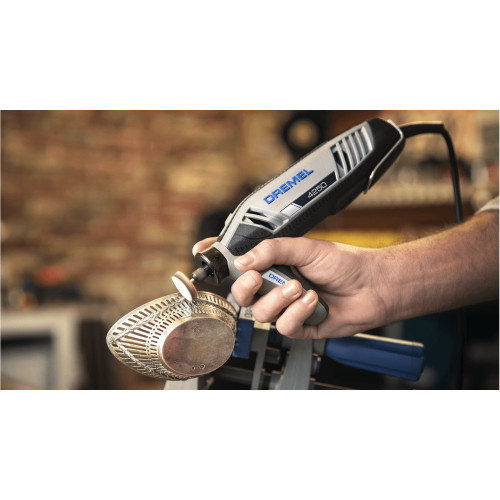 Шліфмашина шліфувально-гравірувальна Dremel 4250 3-45 175В 5000-35000об/хв 45 насадок + 3 приставок кейс 0.70кг