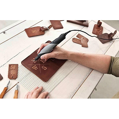 Шліфмашина шліфувально-гравірувальна Dremel Stylo+ 2050-15 9Вт 5000-22000об/хв 15 насадок 16см 0.11кг