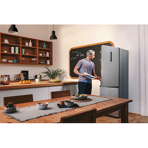 Холодильник с нижн. мороз. камерой Gorenje, 185х60х60см, 2 двери, 210(110)л, А++, NoFrost Plus, Зона св-ти, Снаруж. Диспл серый