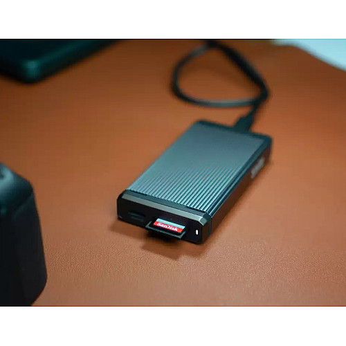Карта пам'яті SanDisk SD  256GB C10 UHS-I U3 R180/W130MB/s Extreme V30
