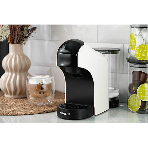 Кофеварка ARDESTO 3в1, 0.9л, капсулы Nespresso, Nescafe Dolce Gusto, молотый кофе, сенсорное управление, белый