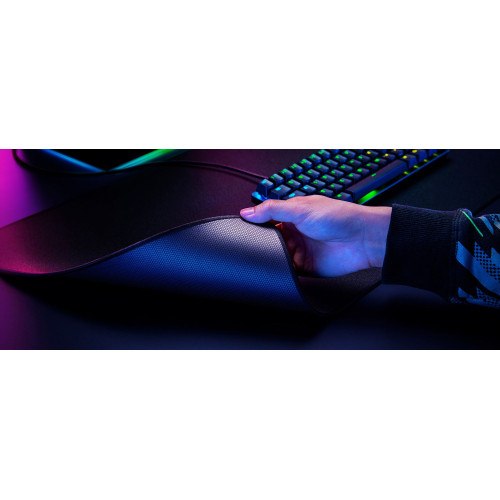 Ігрова поверхня Razer Strider L (450x320x3мм), чорний