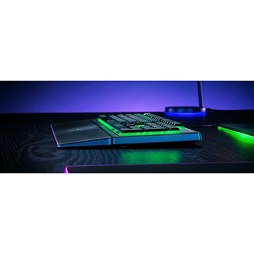 Клавиатура мембранная Razer Ornata V3 X 104key, USB-A, EN/UK, RGB, черный