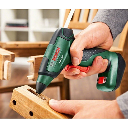 Пистолет клеевой аккумуляторный Bosch Bosch PKP 3.6LI 3.6В 1.5А·час стержни 7мм 170° 0.3кг подача 20г/мин