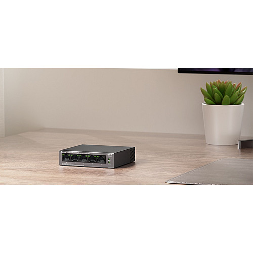 Комутатор TP-LINK LS105GP  5xGE (4xPoE), 65 Вт