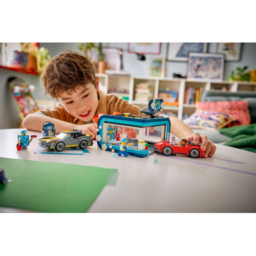 Конструктор LEGO City Тунельна автомийка