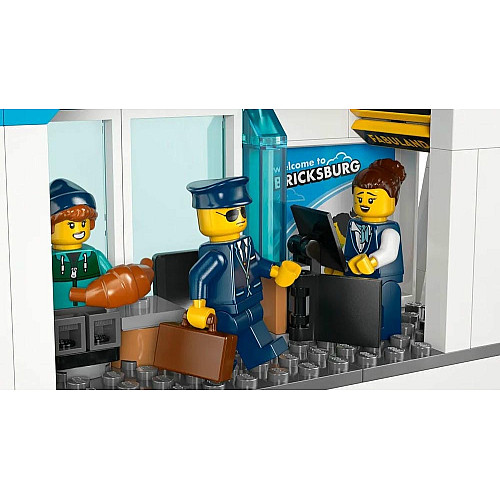 Конструктор LEGO City Аэропорт с самолетом
