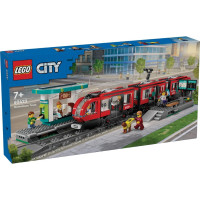 Конструктор LEGO City Трамвай і вокзал у центрі міста