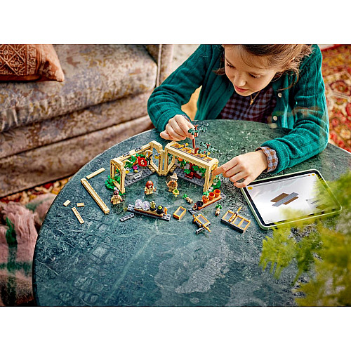 Конструктор LEGO Harry Potter Замок Гогвортс: урок гербології