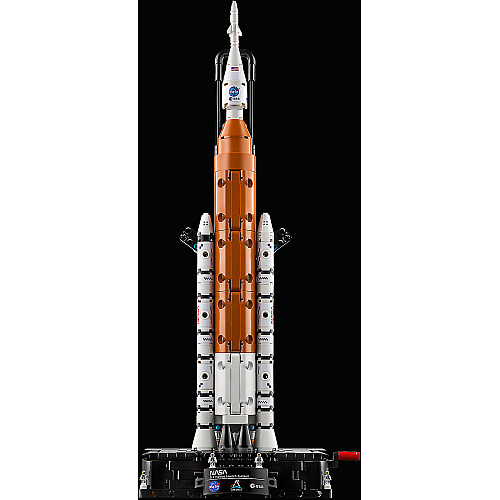 Конструктор LEGO Technic Ракета с системой космического запуска NASA Artemis