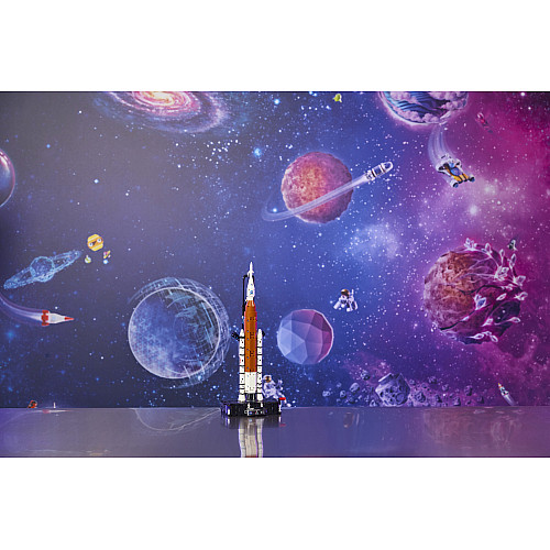 Конструктор LEGO Technic Ракета с системой космического запуска NASA Artemis
