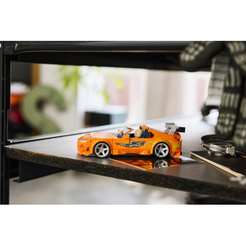 Конструктор LEGO Speed Champions «Форсаж»: Toyota Supra MK4