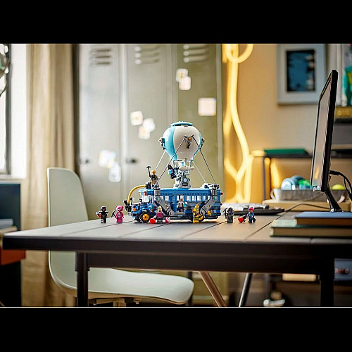 Конструктор LEGO Fortnite Battle Bus