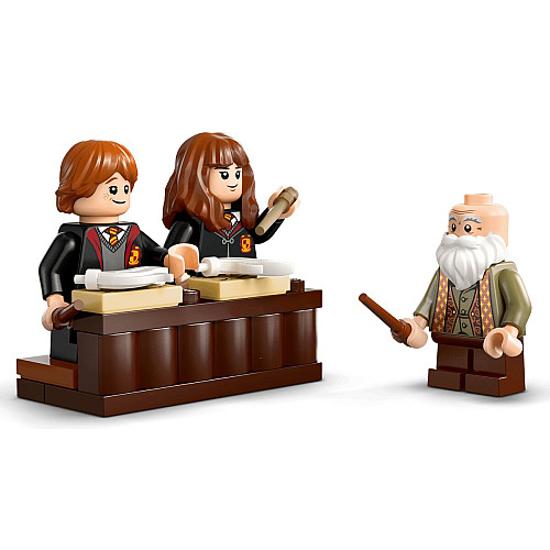 Конструктор LEGO Harry Potter Замок Гоґвортс: урок чарів