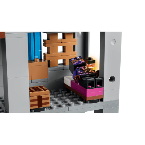 Конструктор LEGO Minecraft Станція ґастів