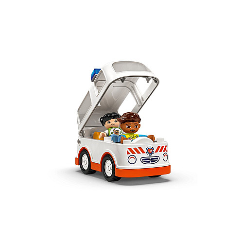 Конструктор LEGO DUPLO Town Швидка допомога та водій