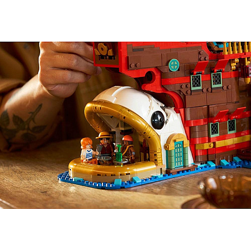 Конструктор LEGO ONE PIECE Плавучий ресторан «Барати»
