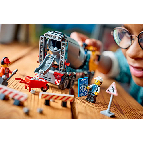 Конструктор LEGO City Бетонозмішувач