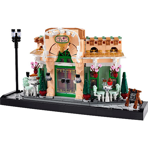 Конструктор LEGO Icons Французское кафе