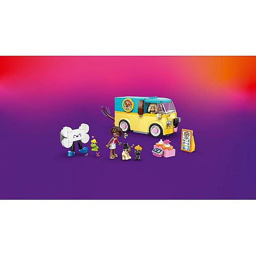 Конструктор LEGO Friends Фургон с аксессуарами для питомцев