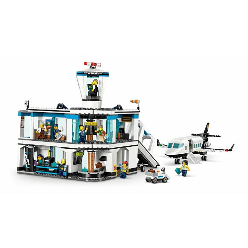 Конструктор LEGO City Аэропорт с самолетом