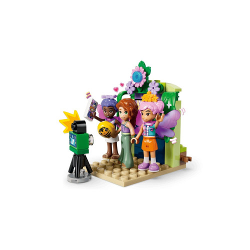 Конструктор LEGO Friends Карусель із квітами й чашками та казкова фотобудка